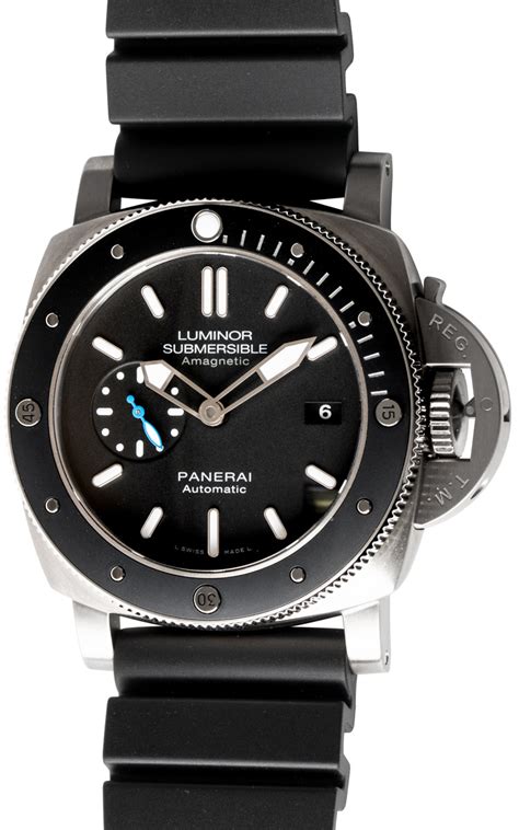 Panerai Submersible 1950 Amagnetic (PAM 1389) .